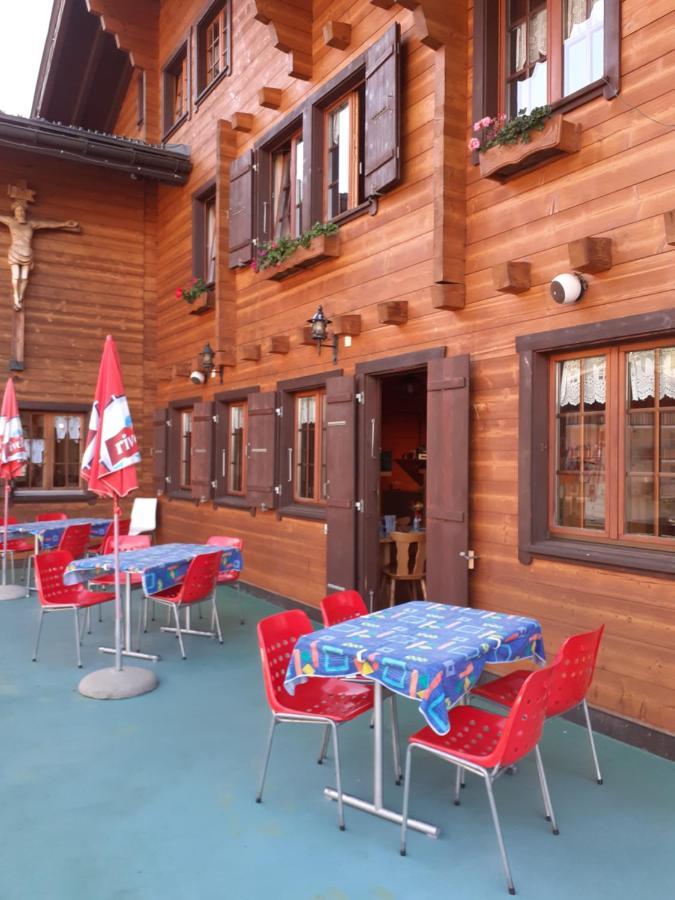 B&B Pension Laerch Obergesteln Buitenkant foto