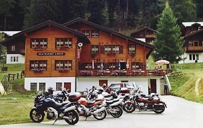 B&B Pension Laerch Obergesteln Buitenkant foto