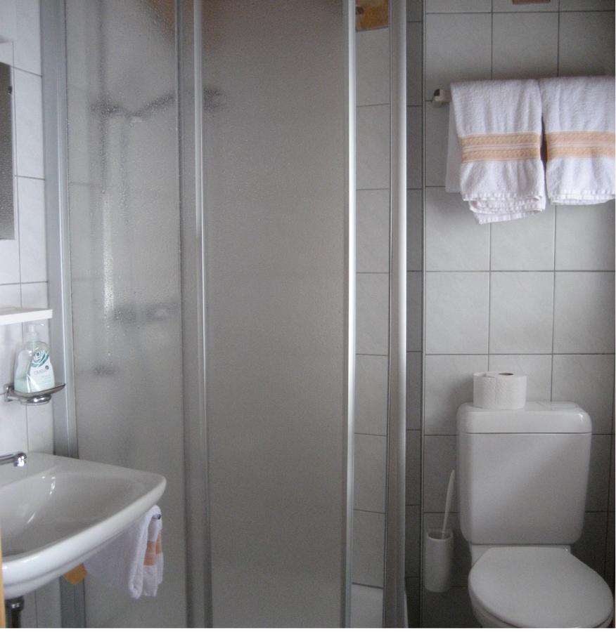 B&B Pension Laerch Obergesteln Buitenkant foto